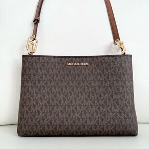 NWT ❤️ Michael Kors Trisha Crossbody Bag ❤️